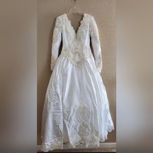 Vintage Wedding Dress